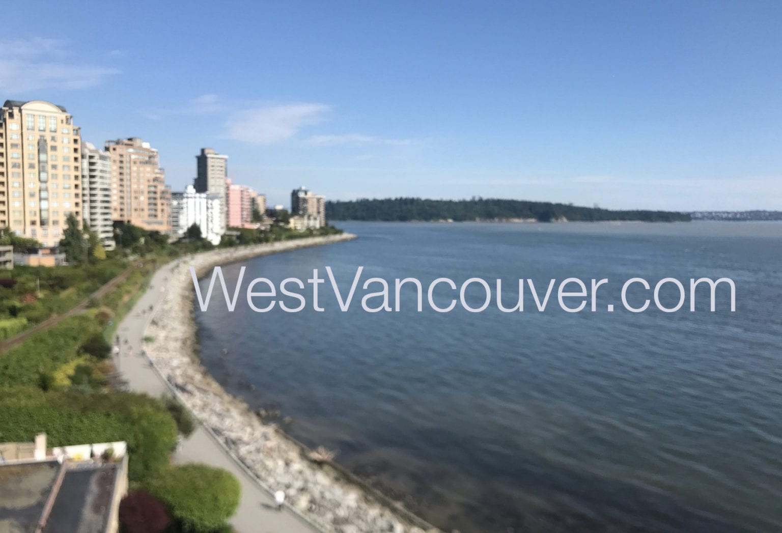 West Vancouver Beach and Seawalk Cam West